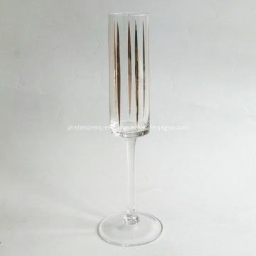 Copa de flauta de champán con calcomanía dorada